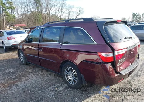 2013 Honda Odyssey Ex z USA, uszkodzony, nr VIN 5FNRL5H47DB038271